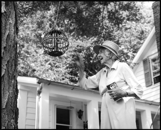 Feeding the Birds : Faity Tuttle: An Inspiration at 100 : Diane Smook Photography: Nature, Dance, Documentary