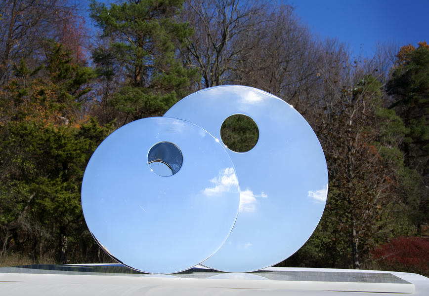 Reflection: Small & Large : Currimbhoy Sculpture : Diane Smook Photography: Nature, Dance, Documentary