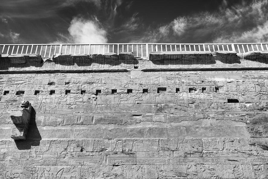 Philae Temple, Aswan : Infrared Egypt : Diane Smook Photography: Nature, Dance, Documentary