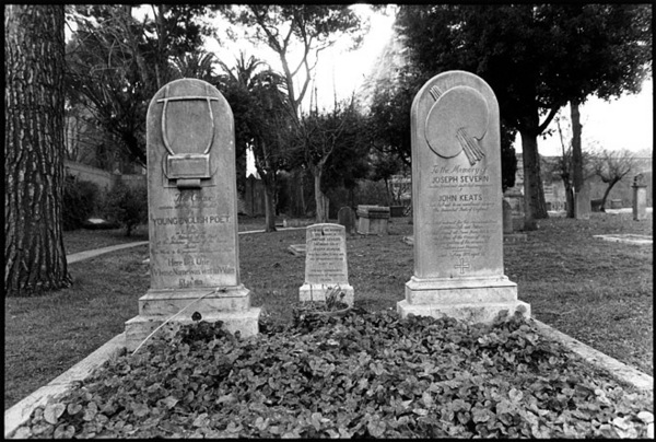 Keats' Grave (left) : Rome and a Villa : Diane Smook Photography: Nature, Dance, Documentary