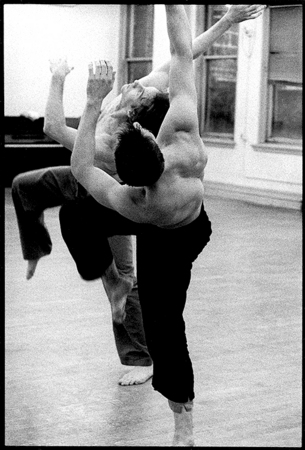 "Suspended" Duet, Jon & Nathanael, 1 : Becoming Dance : Diane Smook Photography: Nature, Dance, Documentary