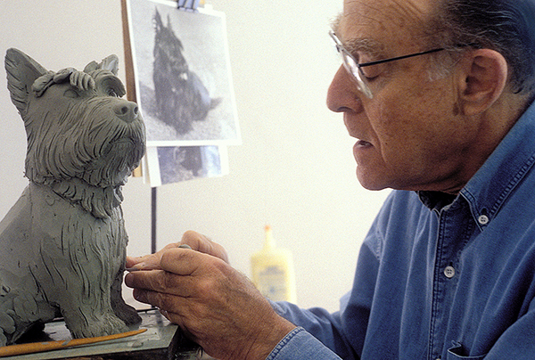 Sculpting scale model of Fala : Shaping A President : Diane Smook Photography: Nature, Dance, Documentary